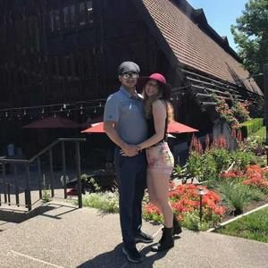 Meet your Posher, Taylor